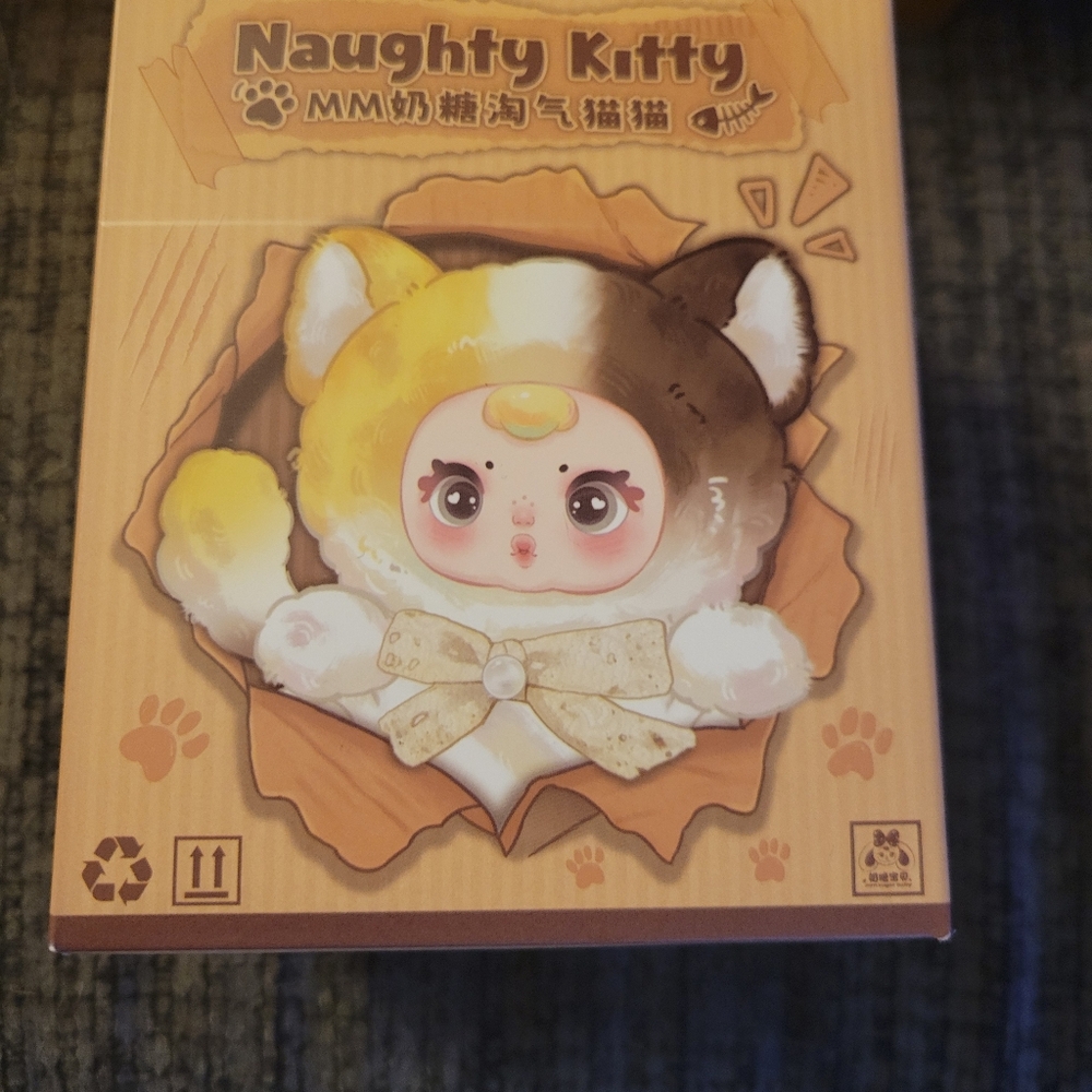Mm naughty kitty Cute Plush Cat Keychain New In Box Blind.